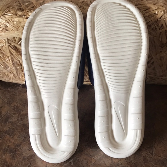 Nike Victori One men’s slides - Picture 7 of 10